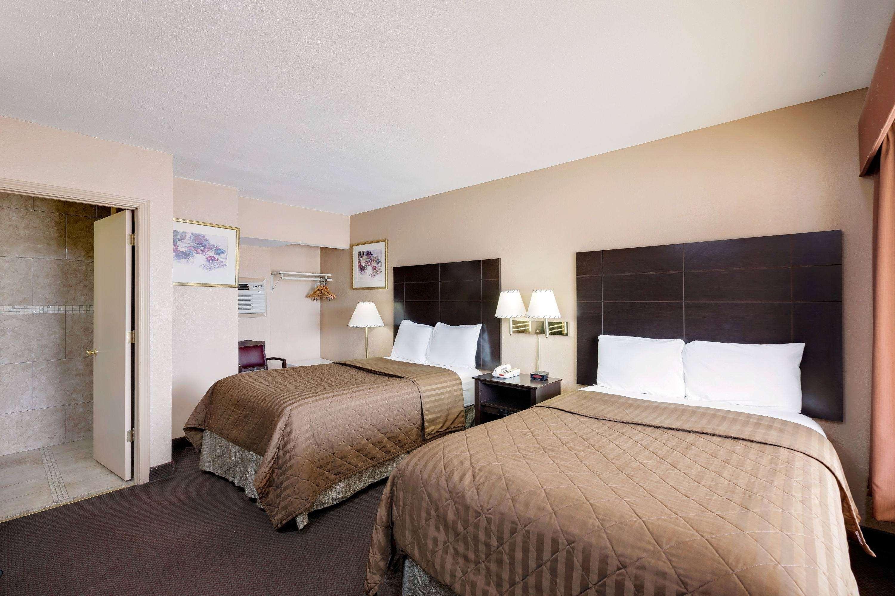 Travelodge By Wyndham Ozona Exterior foto